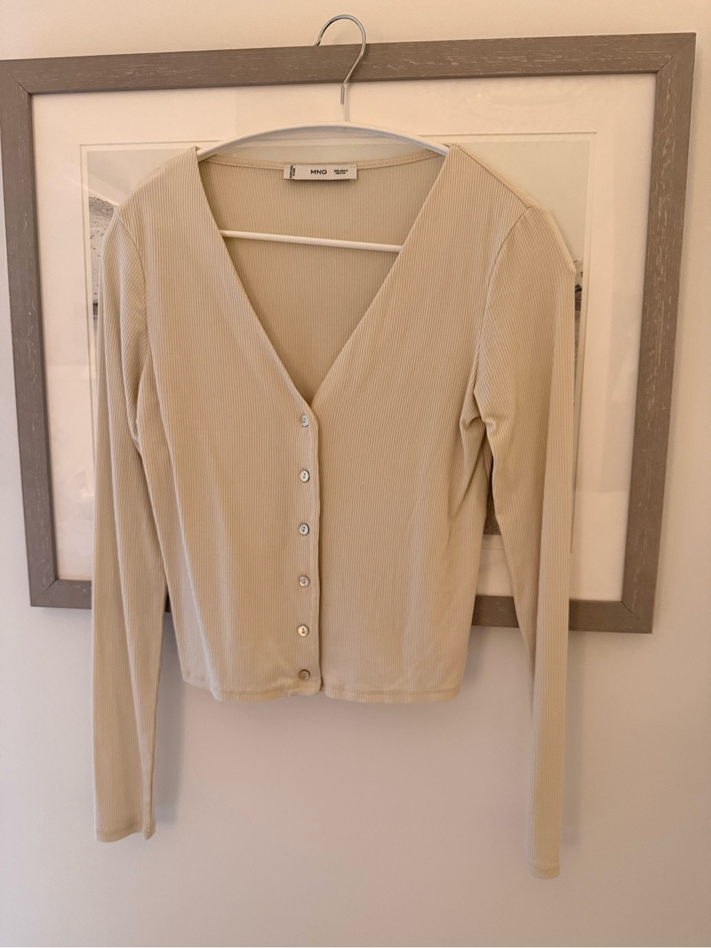 Mango Cream Ribbed Button-Front V-Neck Top Size Small